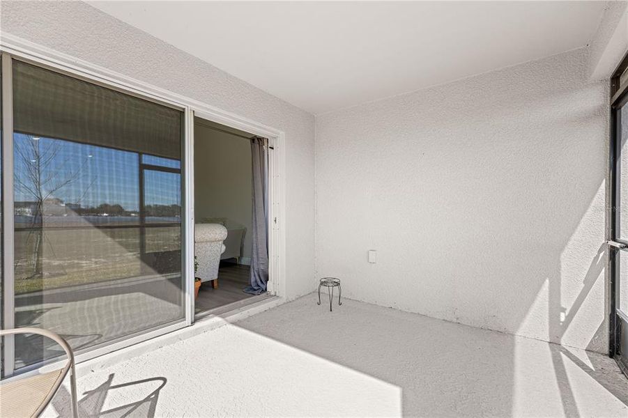 Exterior details and patio area of a home in Cherrywood Preserve, Ocala (Image 3).