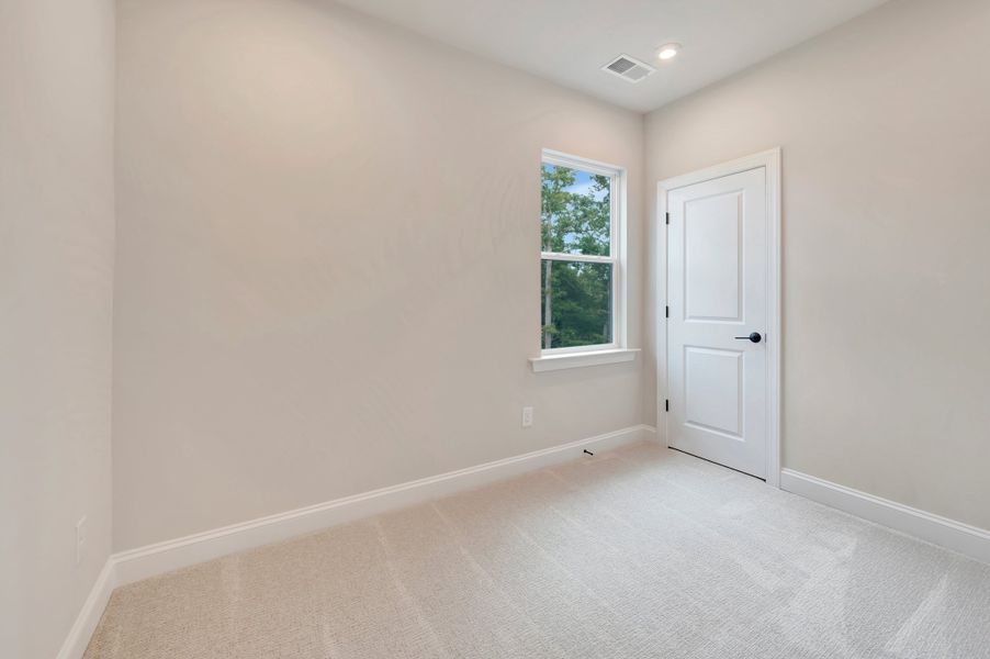 Spacious, unfurnished interior of a new home in Old Town Village, Waxhaw (Image 33).