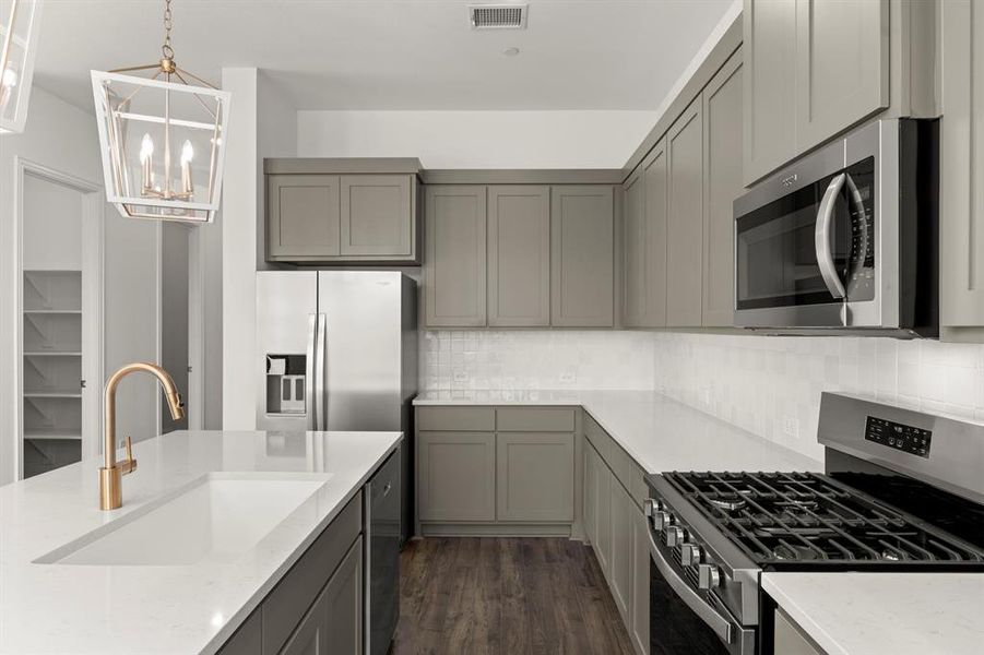 Harlan A @2526 Brunswick_Kitchen 3