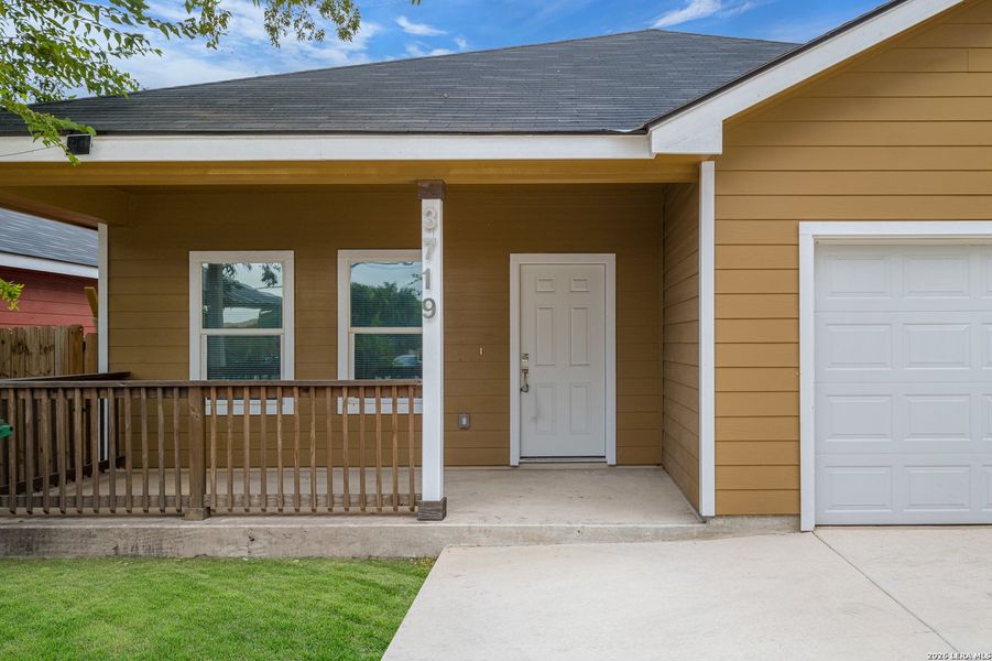 Exterior details and patio area of a home in , San Antonio (Image 4). Exterior details and patio area of a home in , San Antonio (Image 4).