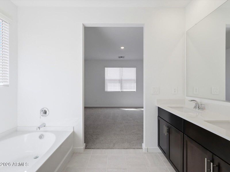 12-24473_011 12-24473_011