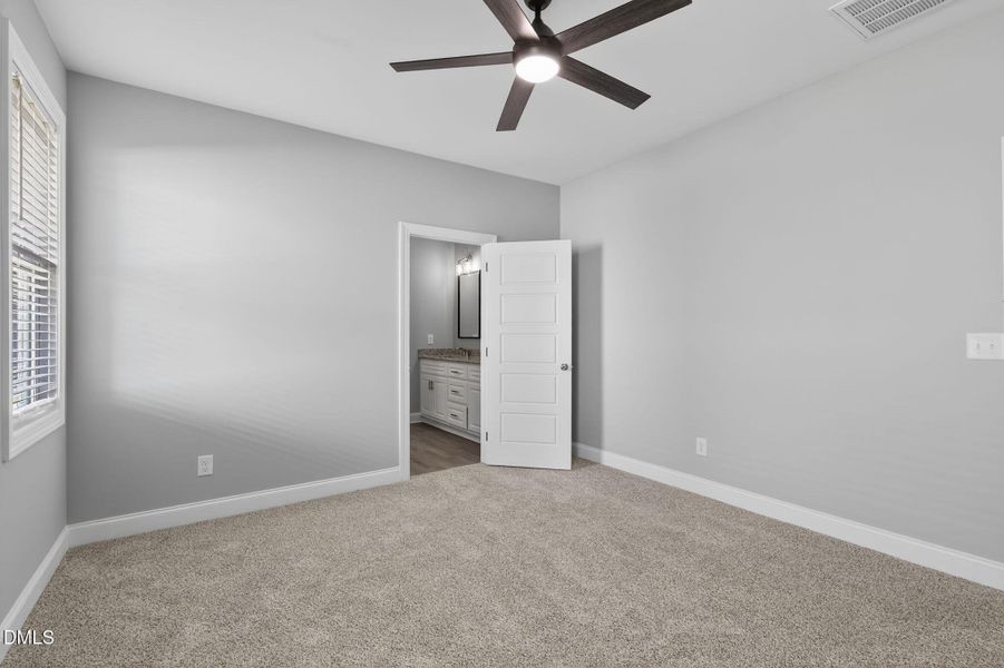 Master Bedroom 2 Master Bedroom 2