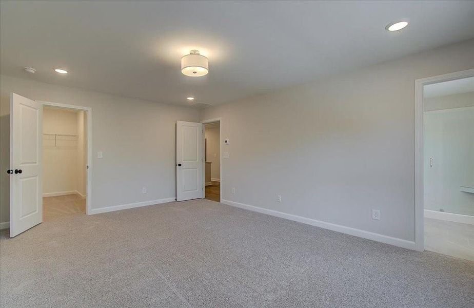 Spacious, unfurnished interior of a new home in Wildwood Place, Powder Springs (Image 22).