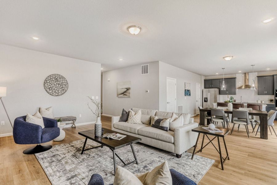 54960 East 27th Avenue, Strasburg, CO.  - Slide 8