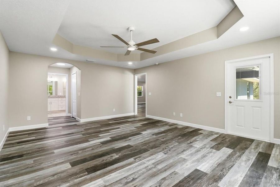 Spacious, unfurnished interior of a new home in , Dunnellon (Image 14). Spacious, unfurnished interior of a new home in , Dunnellon (Image 14).