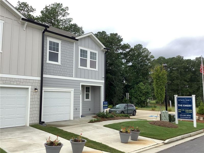 Image 19 of a home in The Emery.