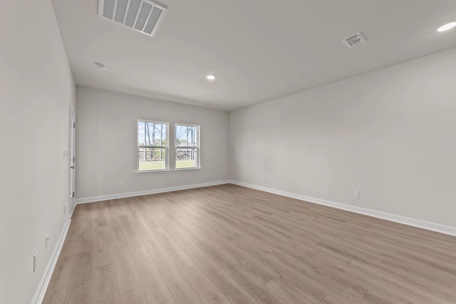 Spacious, unfurnished interior of a new home in Blue Heron Retreat, Little River (Image 14). Spacious, unfurnished interior of a new home in Blue Heron Retreat, Little River (Image 14).