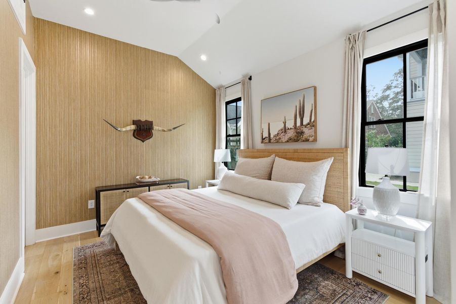 Furnished interior view inside a new home in , Charleston (Image 69).