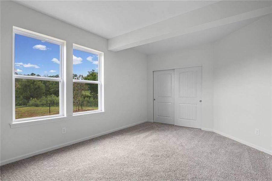 Spacious, unfurnished interior of a new home in Laurel Farms, Dallas (Image 28).