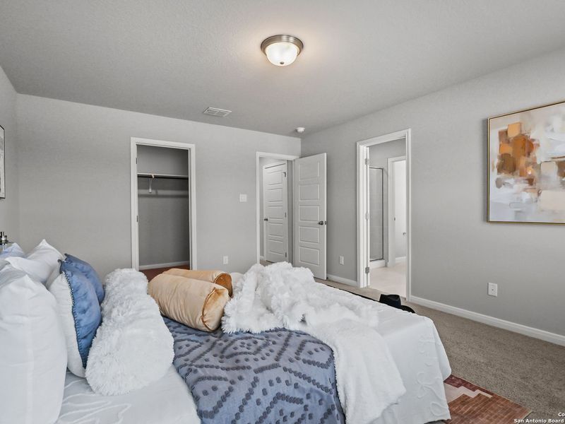 Furnished interior view inside a new home in Cedar Heights, San Antonio (Image 12).