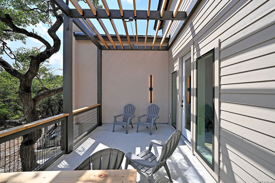 Exterior details and patio area of a home in , Fischer (Image 26).