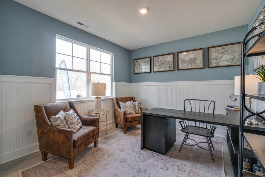 Representative furnished interior of a home built from the HAYDEN by D.R. Horton in Hartmann Crossing, Lebanon (Image 13).