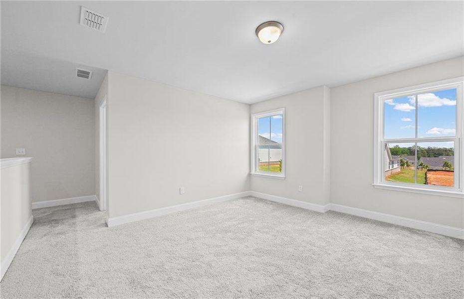 Spacious, unfurnished interior of a new home in Overland, Locust Grove (Image 17).