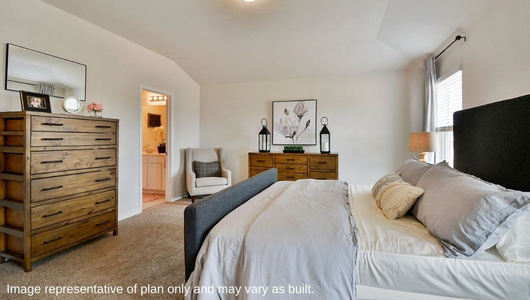 Furnished interior view inside a new home in Avenida, Converse (Image 10).