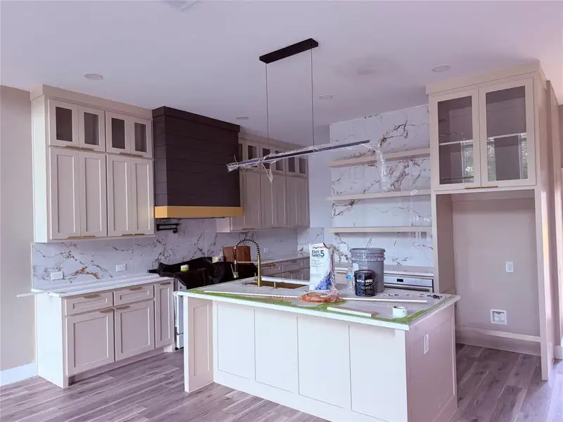 Furnished interior view inside a new home in , Dallas (Image 3).