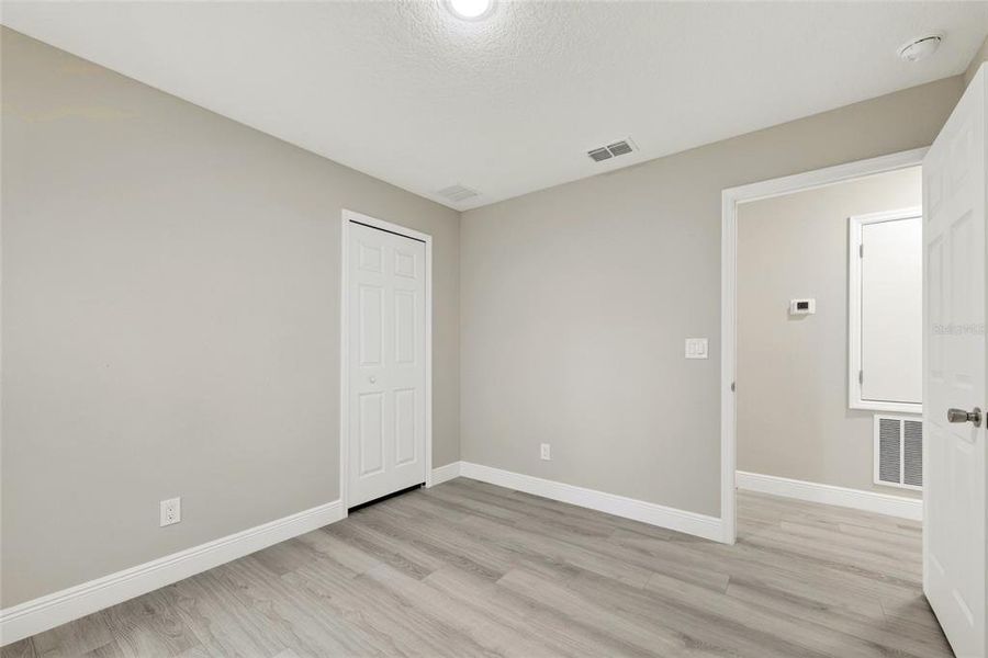 Spacious, unfurnished interior of a new home in , Orange City (Image 22).