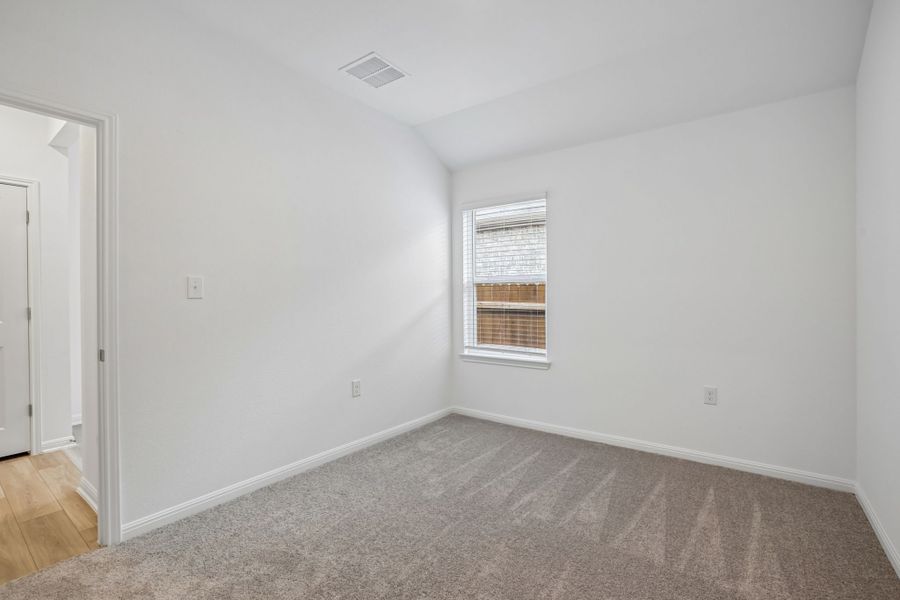 Spacious, unfurnished interior of a new home in Lisso, Pflugerville (Image 38).