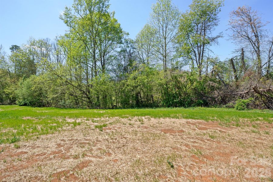 Natural landscape and outdoor views near  in Old Fort (Image 25).