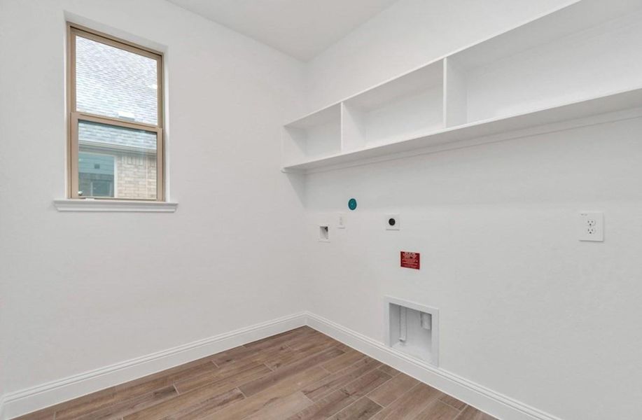 Image 12 of a home in Amira: Hilltop Collection.