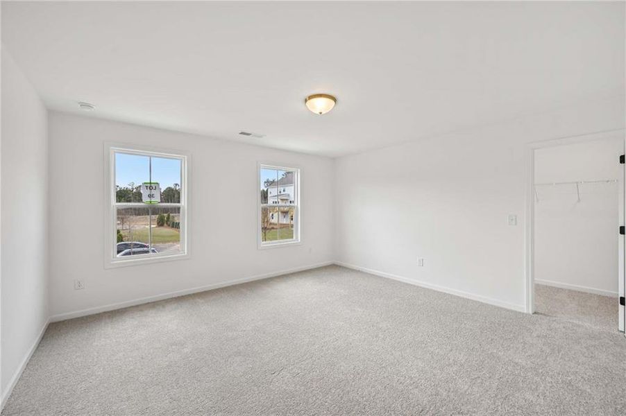 Spacious, unfurnished interior of a new home in Arbors at Richland Creek, Buford (Image 27).
