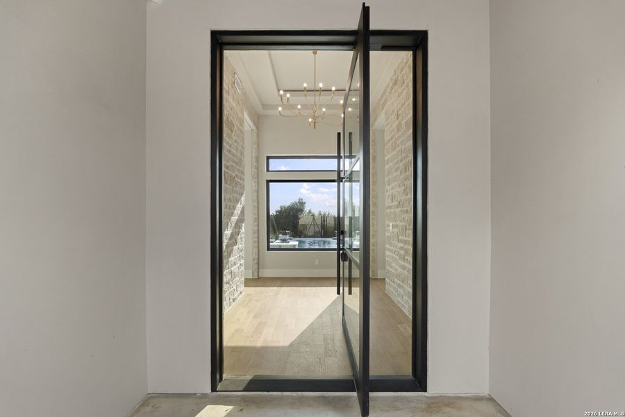 Close-up of interior finishes inside a home in , Canyon Lake (Image 21).