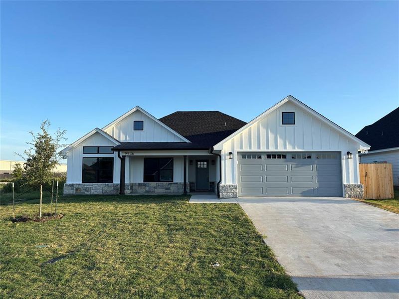 Front exterior of a new home in , Waco, TX, highlighting curb appeal (Image 24). Front exterior of a new home in , Waco, TX, highlighting curb appeal (Image 24).