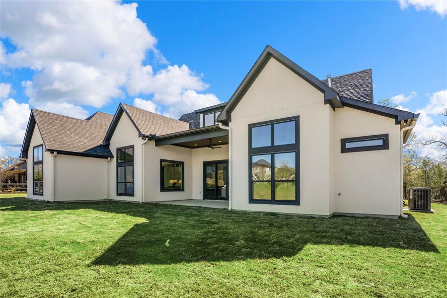 Front exterior of a new home in , Bryan, TX, highlighting curb appeal (Image 25). Front exterior of a new home in , Bryan, TX, highlighting curb appeal (Image 25).
