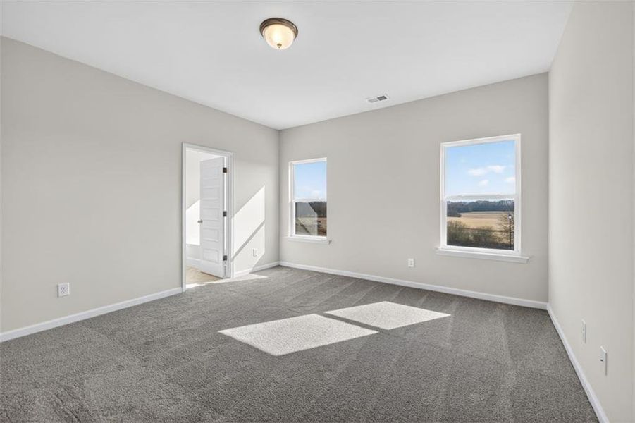 Spacious, unfurnished interior of a new home in Townes At The Stiles, Cartersville (Image 14).
