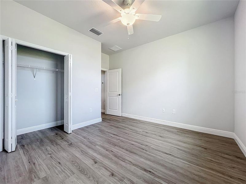 Spacious, unfurnished interior of a new home in , Punta Gorda (Image 35).