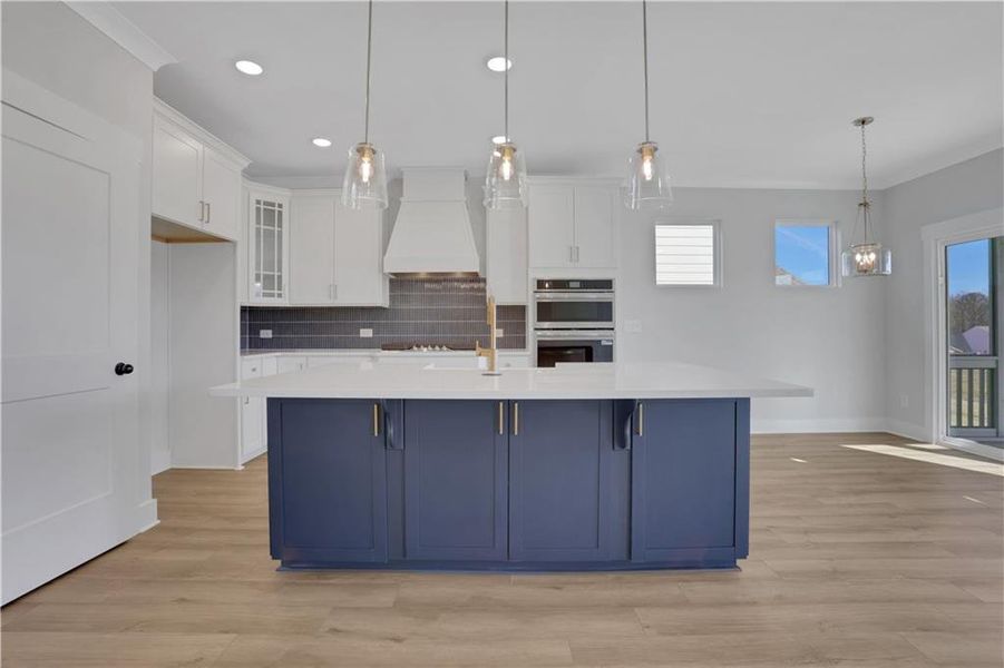 Furnished interior view inside a new home in Twin Lakes, Hoschton (Image 14).
