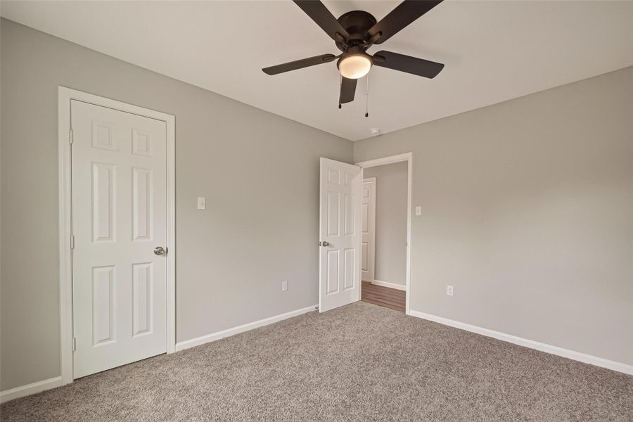 Spacious, unfurnished interior of a new home in , Houston (Image 21).