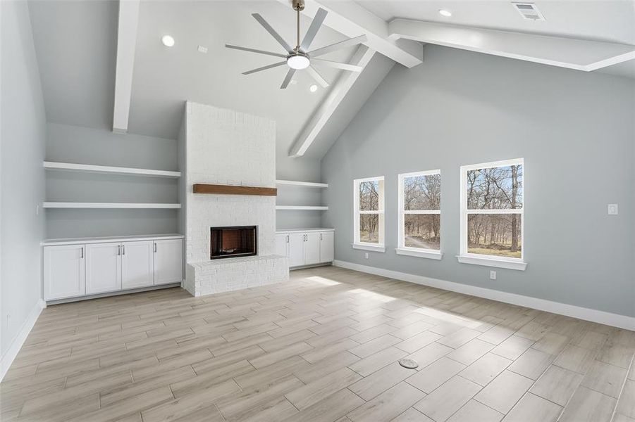 Spacious, unfurnished interior of a new home in , Corsicana (Image 31). Spacious, unfurnished interior of a new home in , Corsicana (Image 31).