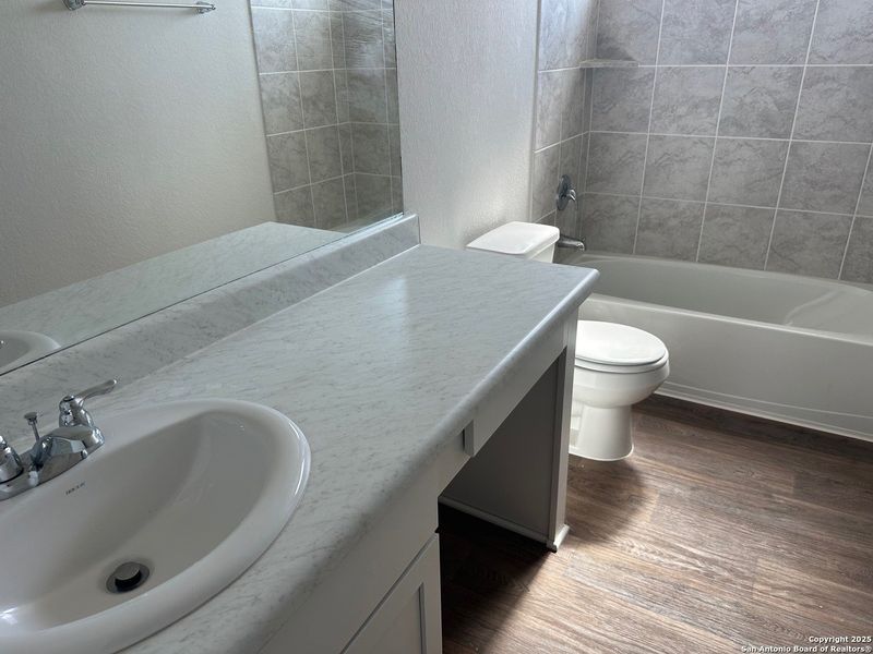 Close-up of interior finishes inside a home in Valley Ranch, San Antonio (Image 5).