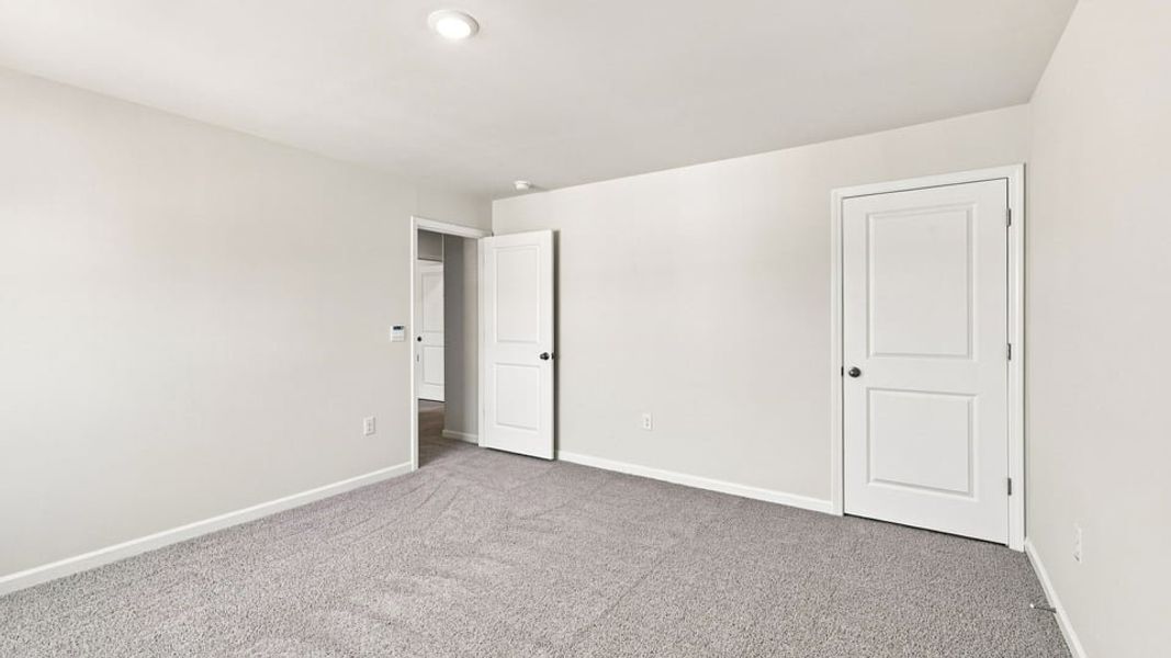 Spacious, unfurnished interior of a new home in Sherwood Gardens, Landrum (Image 32). Spacious, unfurnished interior of a new home in Sherwood Gardens, Landrum (Image 32).