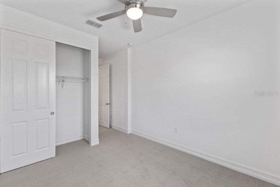 Spacious, unfurnished interior of a new home in , Ocala (Image 22).