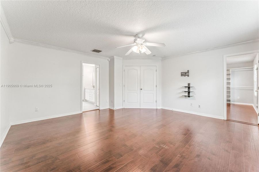 Spacious, unfurnished interior of a new home in , Orlando (Image 22). Spacious, unfurnished interior of a new home in , Orlando (Image 22).