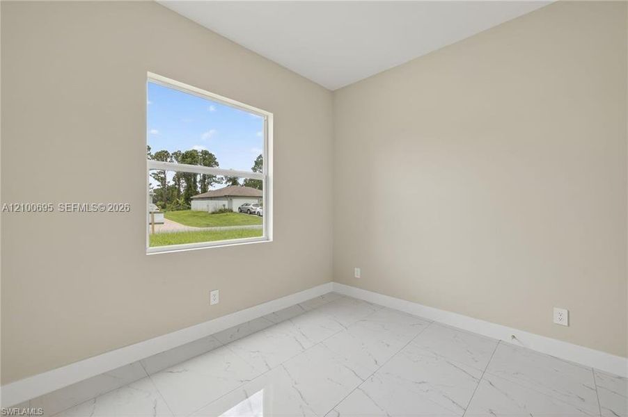 Spacious, unfurnished interior of a new home in , Lehigh Acres (Image 22).