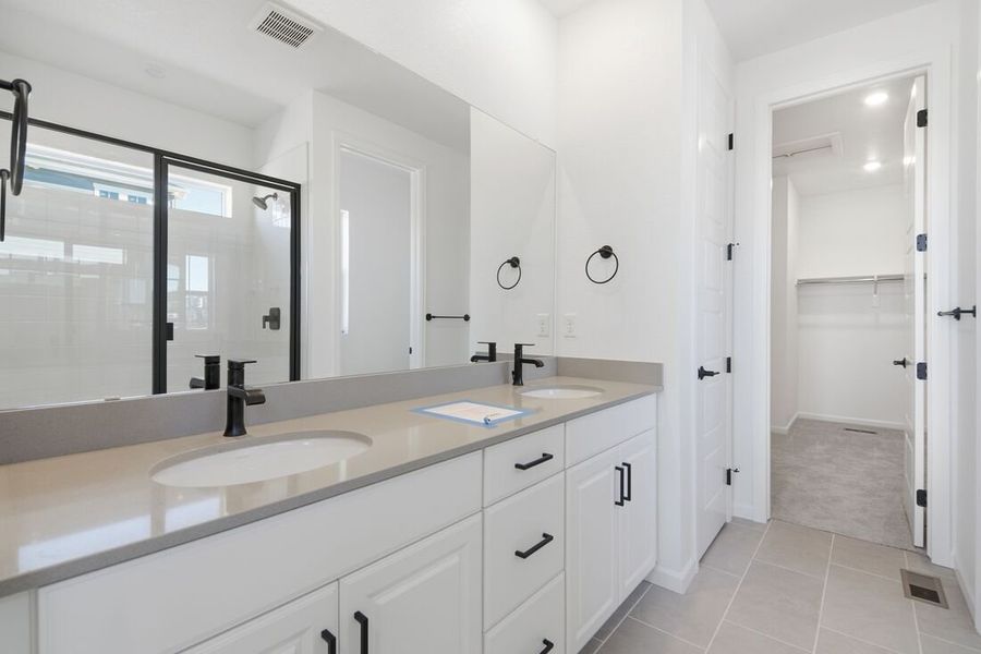 Furnished interior view inside a new home in Sterling Ranch Ascent Village, Littleton (Image 10). Furnished interior view inside a new home in Sterling Ranch Ascent Village, Littleton (Image 10).