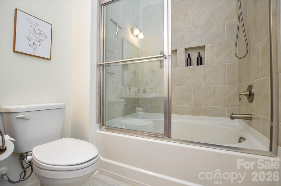 Furnished interior view inside a new home in Edgewater Lakeview On Your Lot, Lancaster (Image 34).