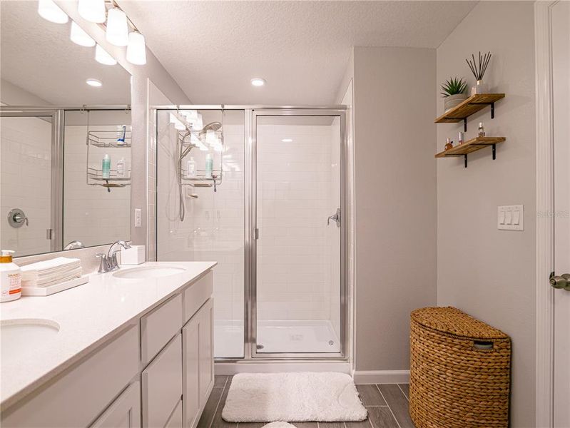 Furnished interior view inside a new home in Towns at Tuskawilla Commons, Oviedo (Image 30).