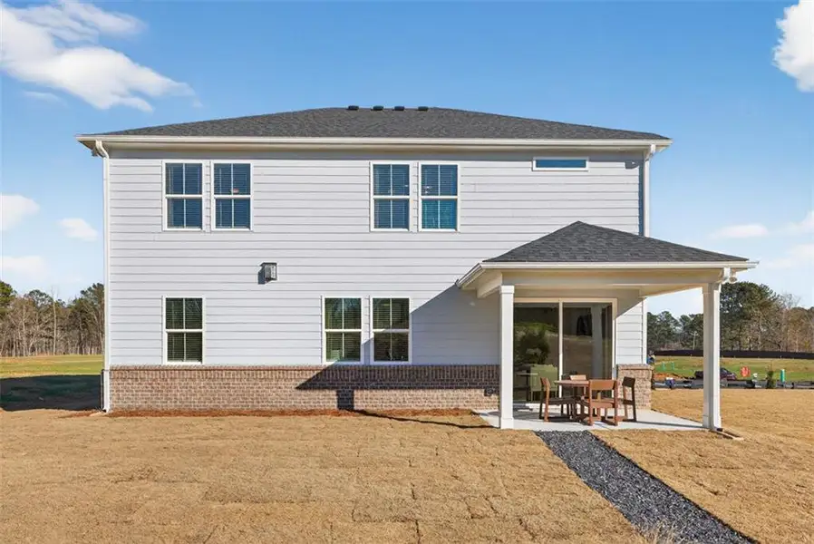 Exterior details and patio area of a home in Linden Grove, Powder Springs (Image 4).
