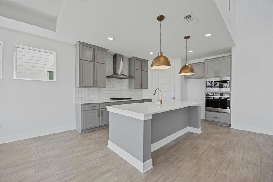 REPRESENTATIVE PHOTOS REPRESENTATIVE PHOTOS