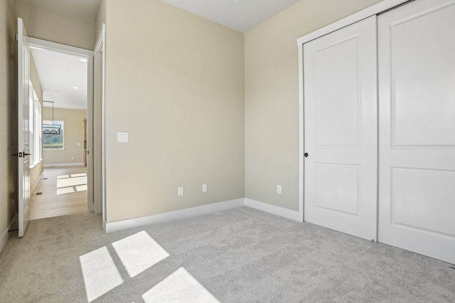 Spacious, unfurnished interior of a new home in Jackson Creek North, Monument (Image 55).
