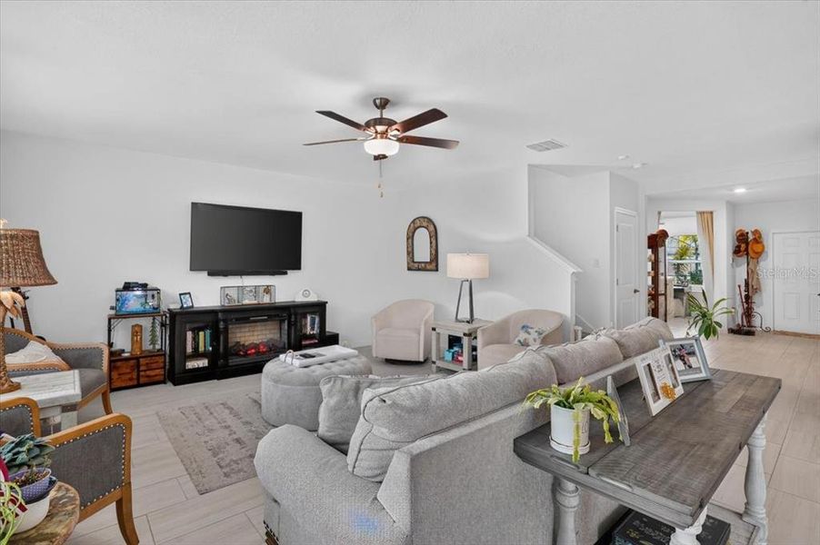 Furnished interior view inside a new home in Prosperity Lakes, Parrish (Image 9).