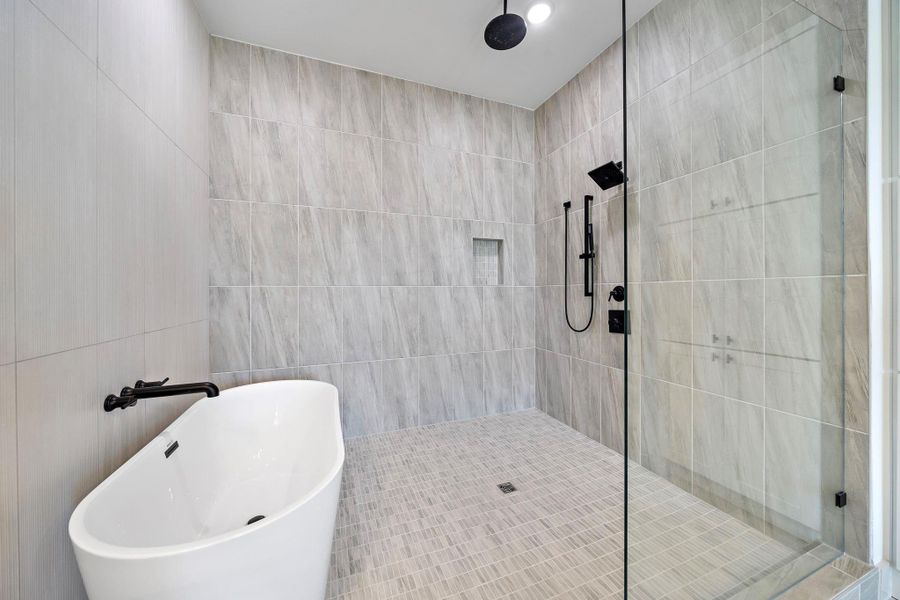 Close-up of interior finishes inside a home in Spring Valley Creek, Houston (Image 16).