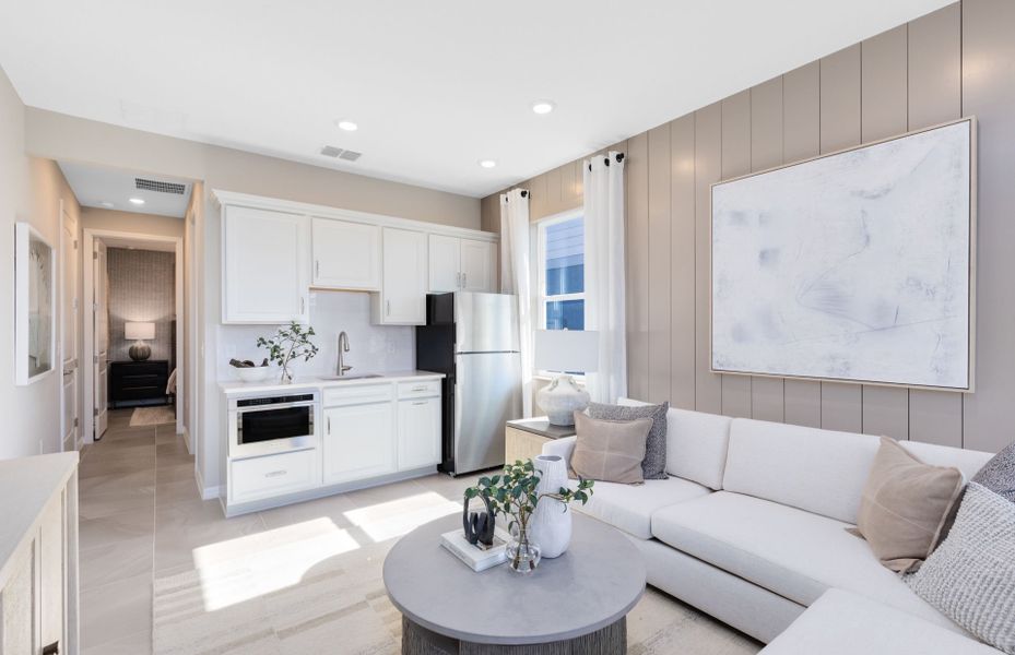 Representative furnished interior of a home built from the Concord by Pulte Homes in Avera, Orlando (Image 18).