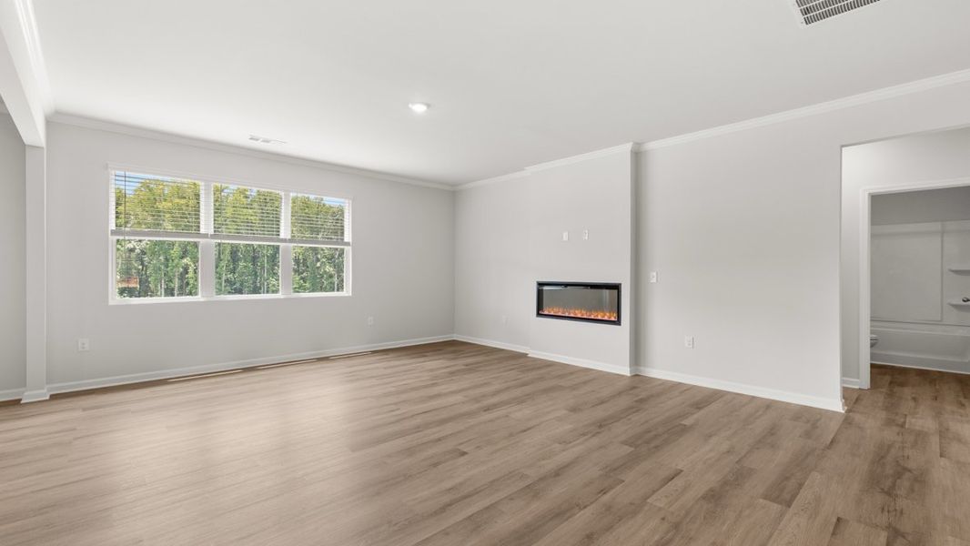 Representative unfurnished interior of a home built from the Halton by D.R. Horton in Grandview at Lanier, Dawsonville (Image 15).