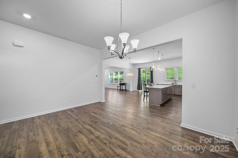 Spacious, unfurnished interior of a new home in , Concord (Image 33).