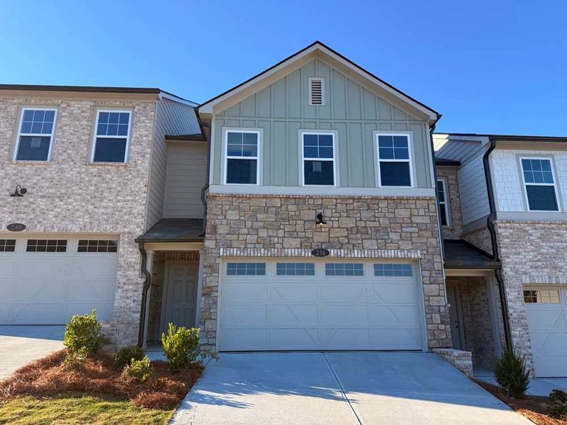 Sample Photo: Front Exterior Sample Photo: Front Exterior