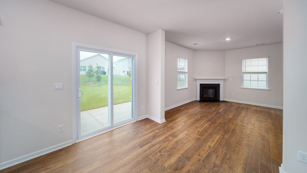 Spacious, unfurnished interior of a new home in Cline Village, Conover (Image 11).